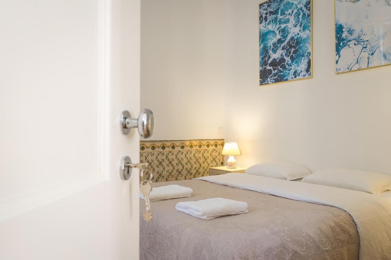 Santa Justa Prime Guesthouse Lissabon Exterior foto